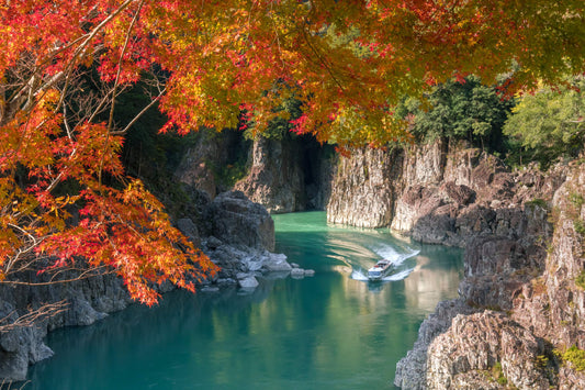 Manpo Walking Trails In Japan: A Scenic Adventure Awaits