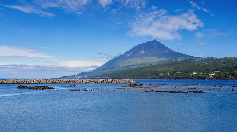 Exploring Pico Island's Abandoned Hamlets and Their History