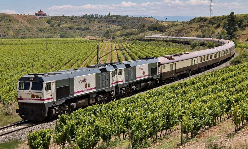 Capturing Coastal Views Aboard Renfe Al Andalus Train