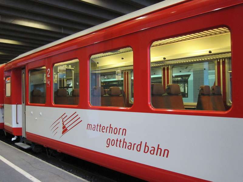 Scenic Train Journey from Zurich to Zermatt: Swiss Landscapes