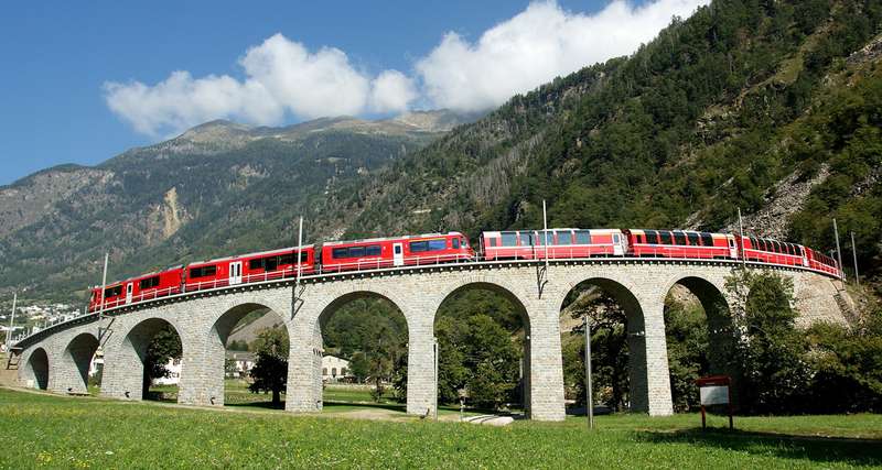 Exploring the Bernina Express: From Glacial Lakes to Alpine Peaks