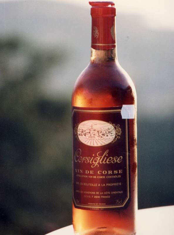 Exploring Corsica's Unique Wine Varietals and Tasting Spots