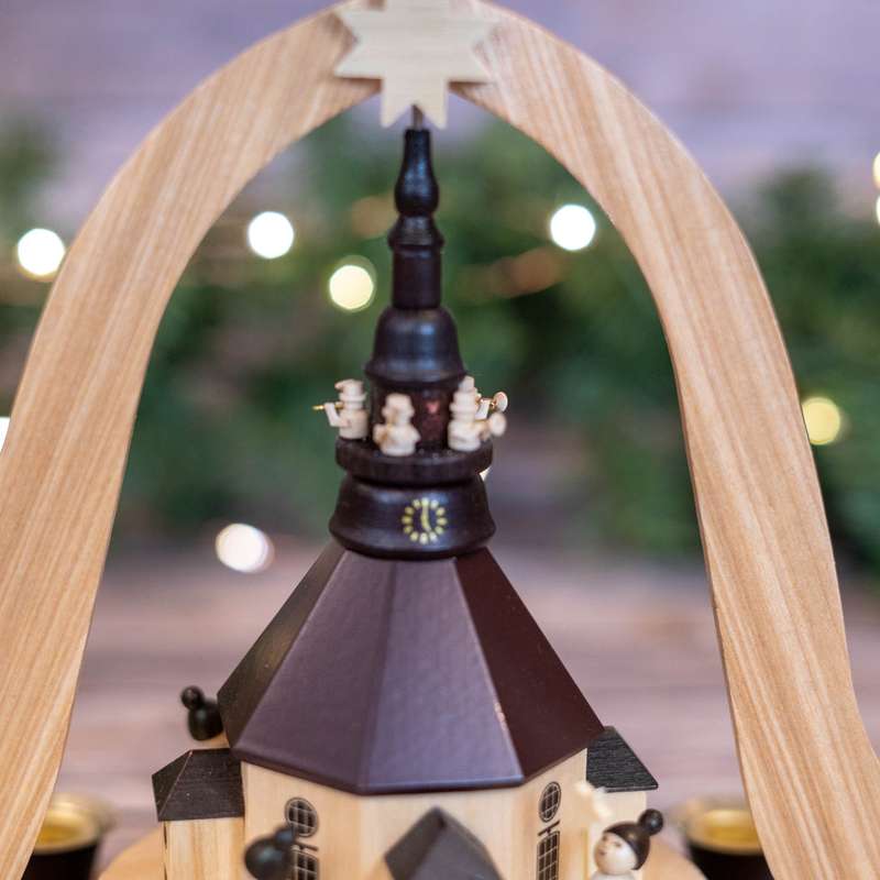 Crafting Wooden Pyramids: Inside Seiffen's Renowned Workshops