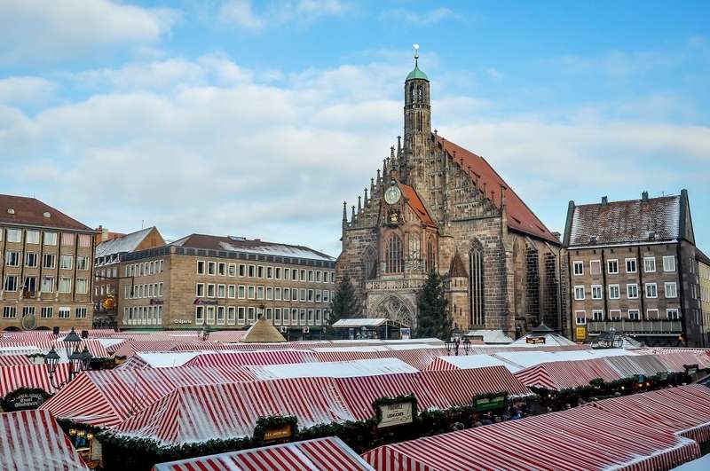 Nuremberg's Master Lebkuchen Bakers at Christmas Markets