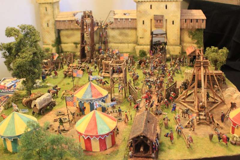 Food Allocation's Role in the Fate of Besieged Medieval Castles