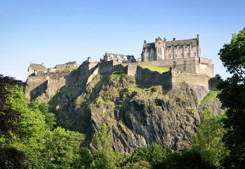 Edinburgh Castle: The Explosive Events of 1573