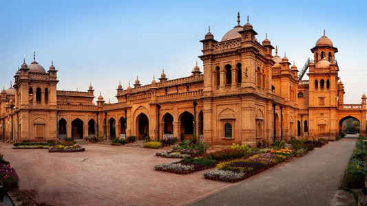 Peshawar's Historical Bazaars And Their Significance