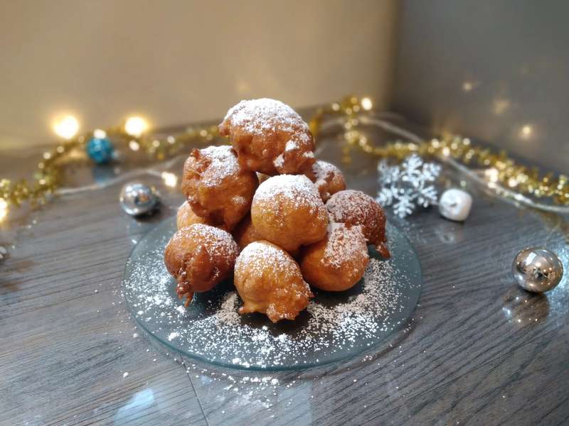 Traditional Oliebollen Recipes: A Dutch Family Tradition