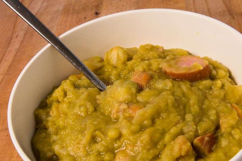 Discovering Snert: Top Dutch Spots for Traditional Pea Soup