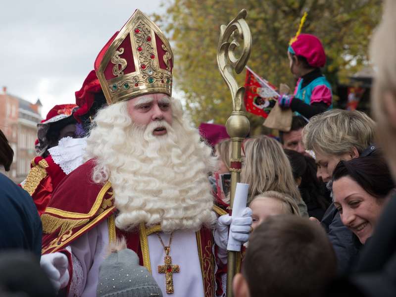 Photography Tips for Sinterklaas Celebrations in Dutch Cities